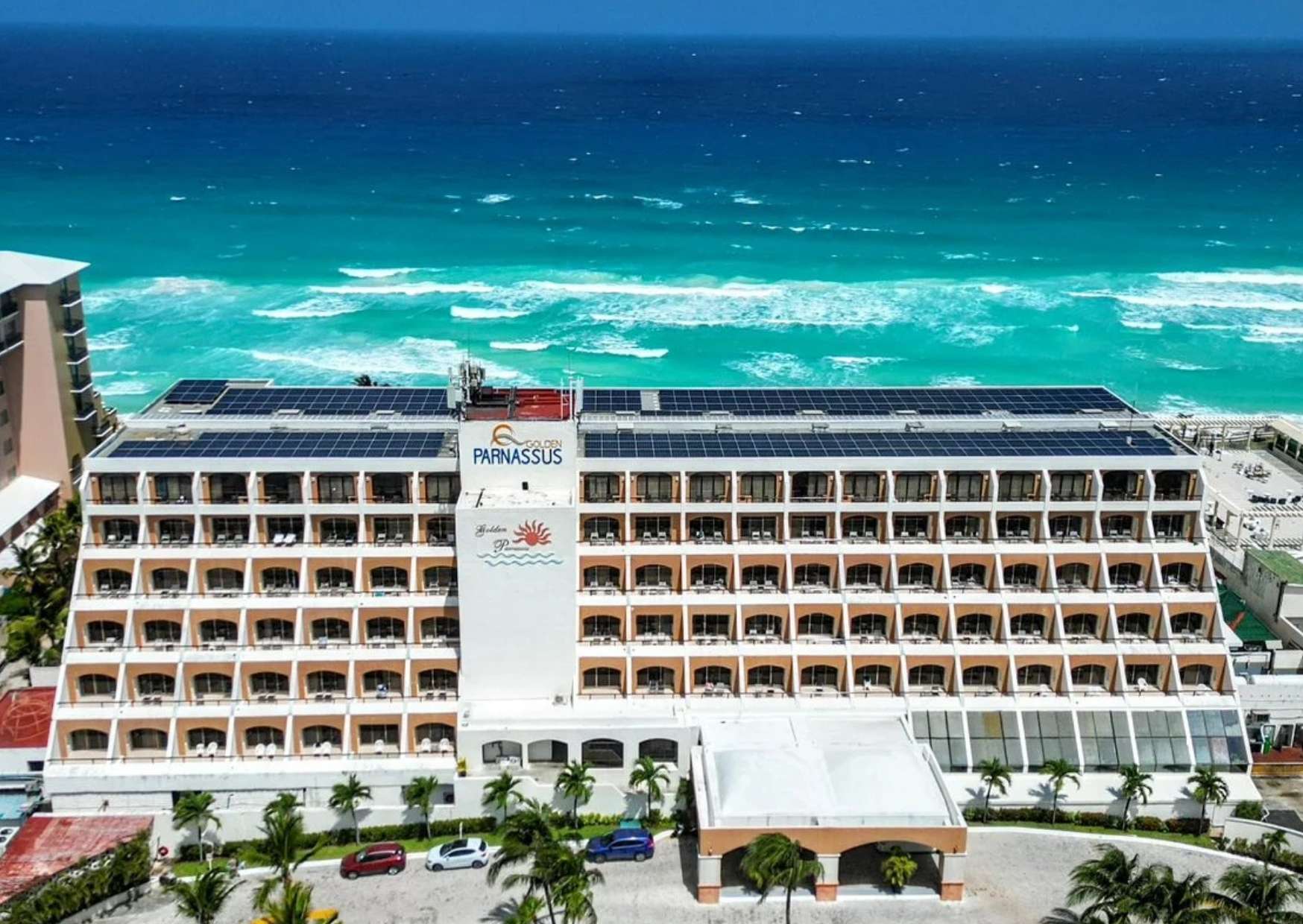 Golden Parnassus Cancún enfrenta conflicto laboral con más de 140 trabajadores