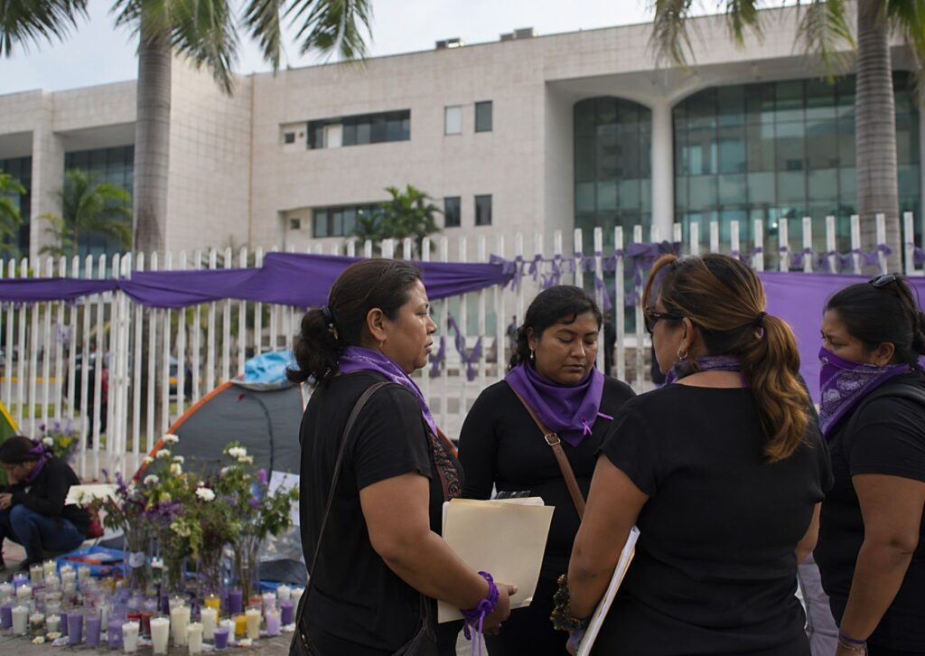 Víctimas exigen avances en sus casos