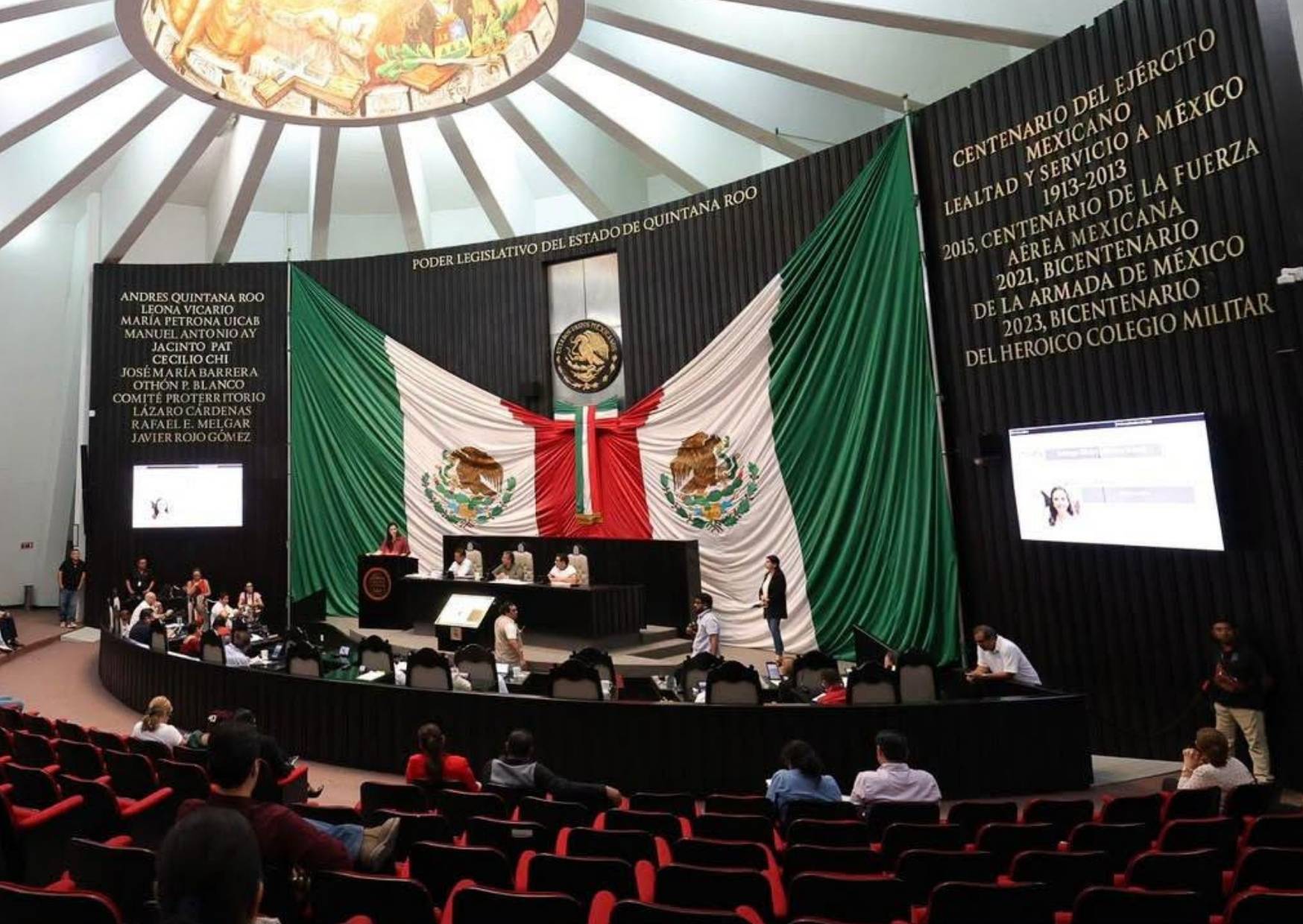 La iniciativa propone incorporar la protección de la información psíquica al artículo 13 constitucional.