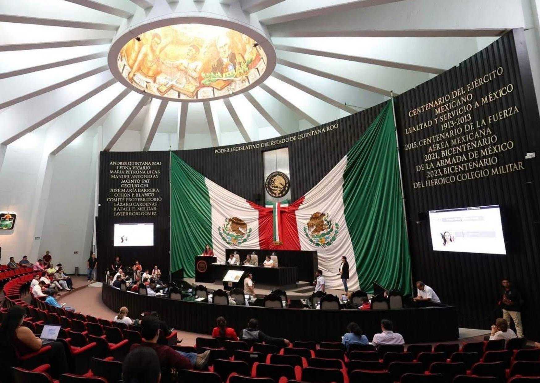 La iniciativa propone atención gratuita para emprendedores que buscan formalizar sus actividades.